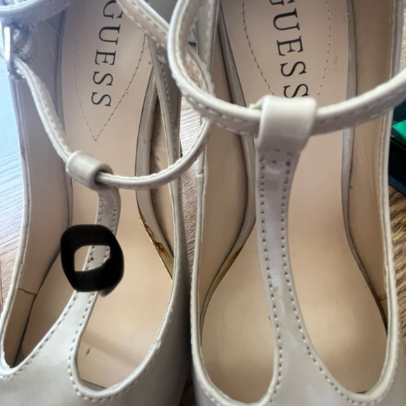 Guess Leather T Strapped and Ankle Strapped Heel, Size 8, EUC - Picture 11 of 12